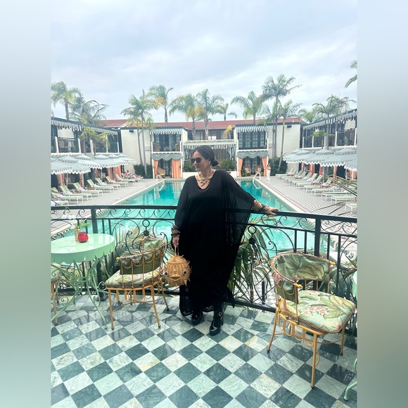 Meet your Posher, Jazmin - Picture 2 of 15